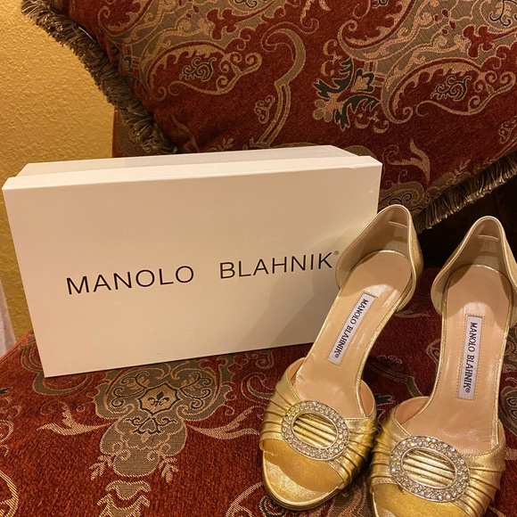 Manolo Blahnik Shoes - Manolo Blahnik Sedaraby Rhinestone Buckle d’Orsay